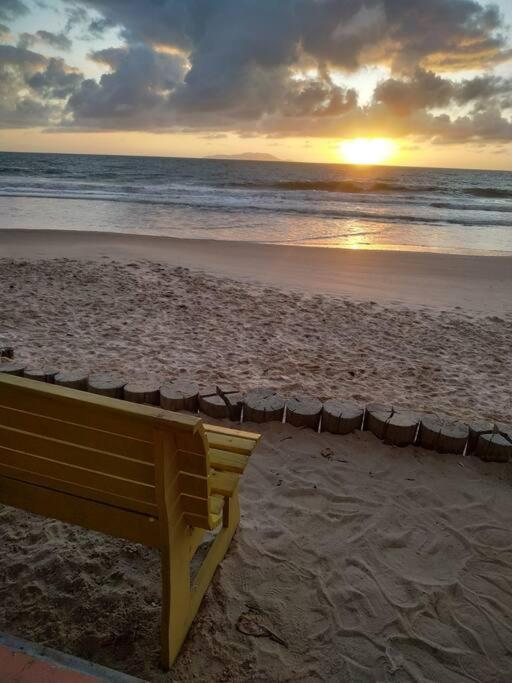 Apto 80M Da Praia Grande Vista Mar! Governador Celso Ramos Dış mekan fotoğraf